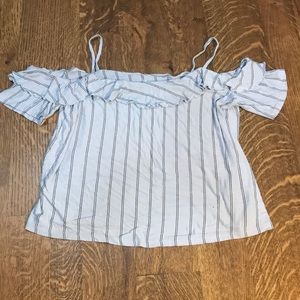 American Eagle off the shoulder top